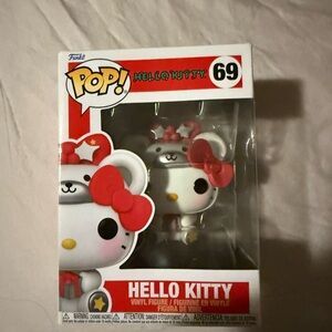 Funko Hello Kitty Vinyl Figure - White and Red